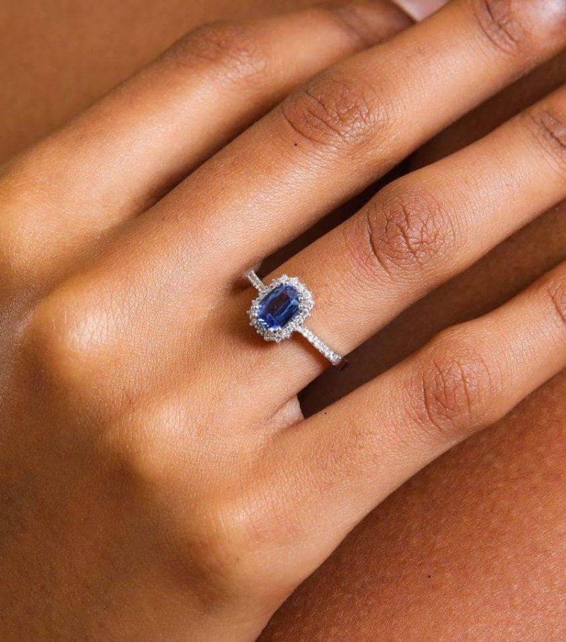 Ceylon Royal Blue Sapphire And Diamond 1.40ct Ring