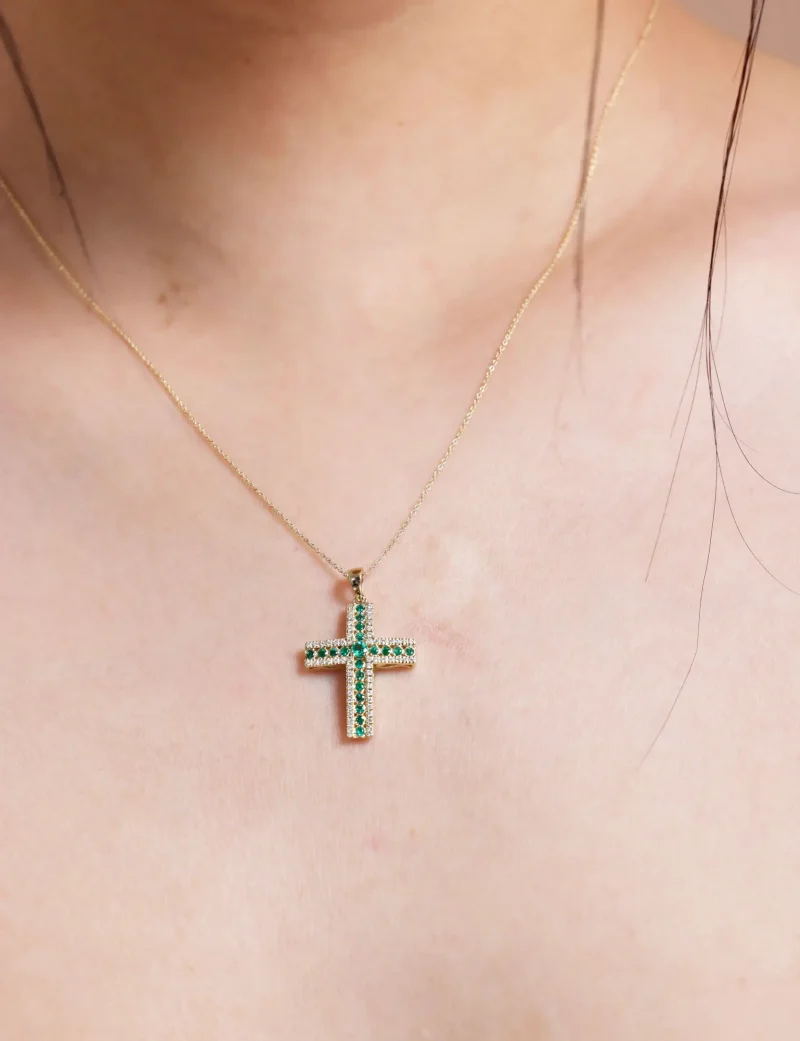 Emerald And Diamond Cross 0.45ct Neckalce