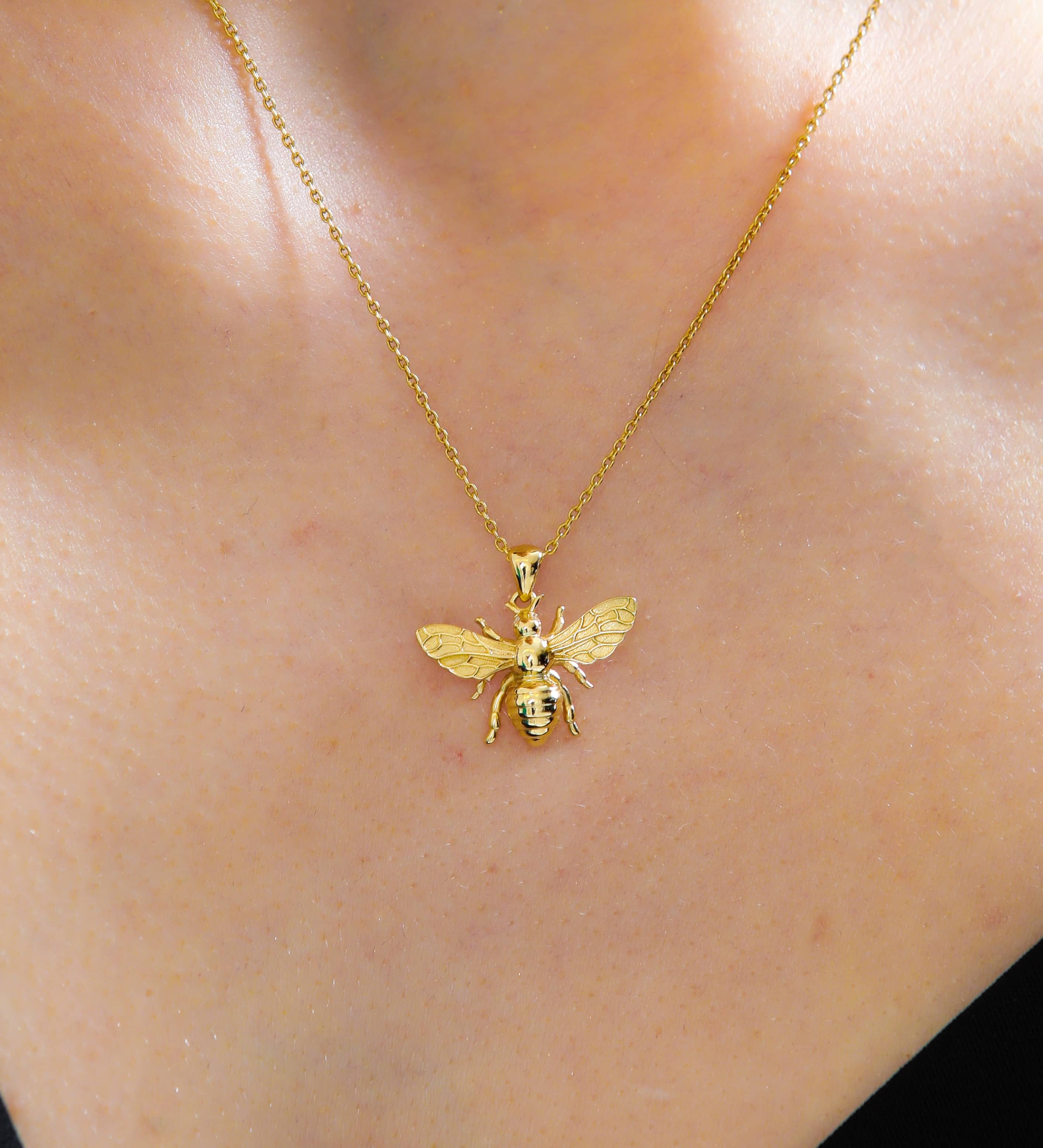 Gold And Diamond 0.01ct Bee Necklace