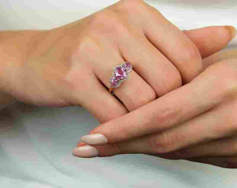 Pink Sapphire And Diamond  3.35ct  Ring