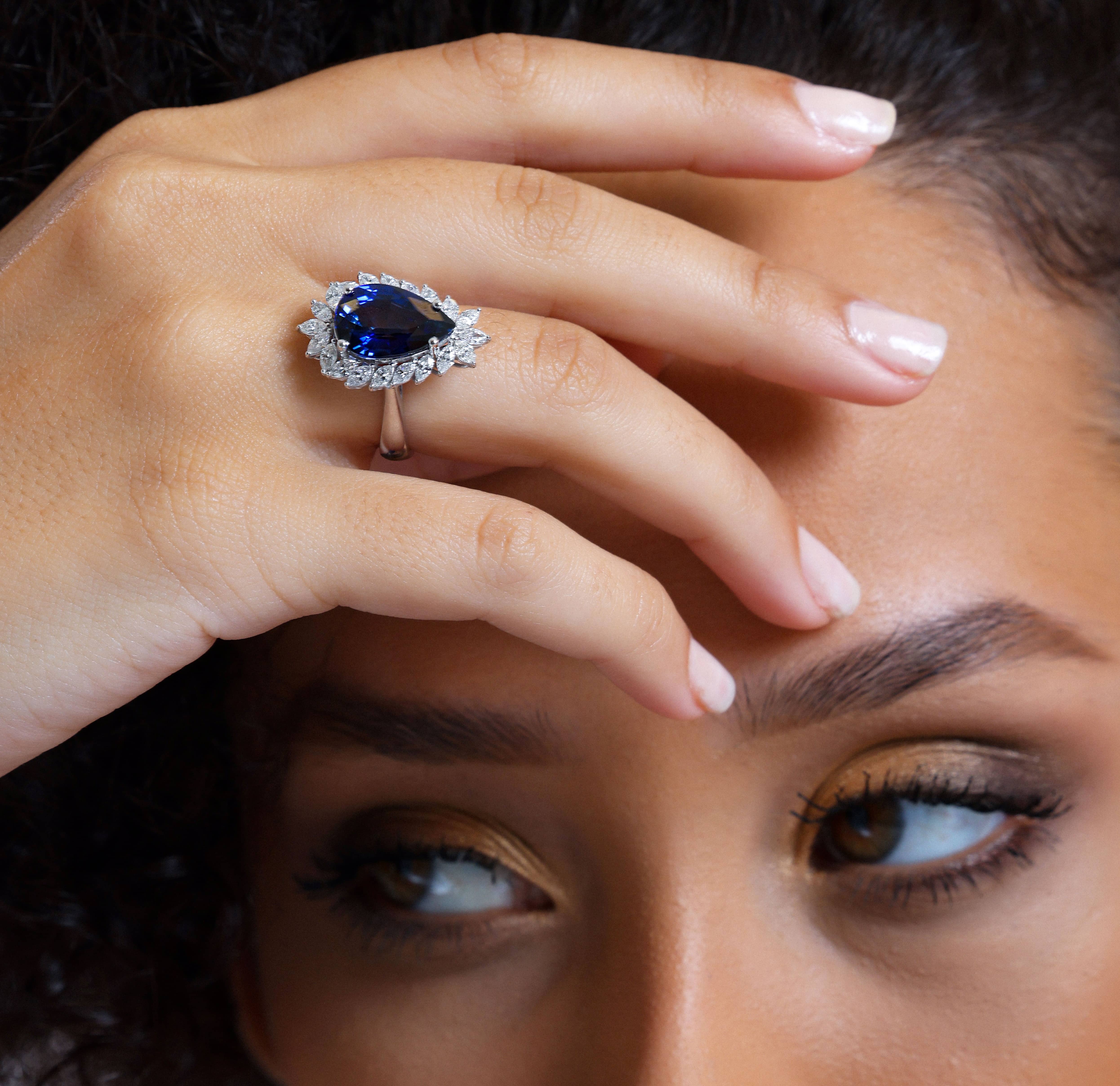 Sapphire And Diamond Halo 8.14ct Ring
