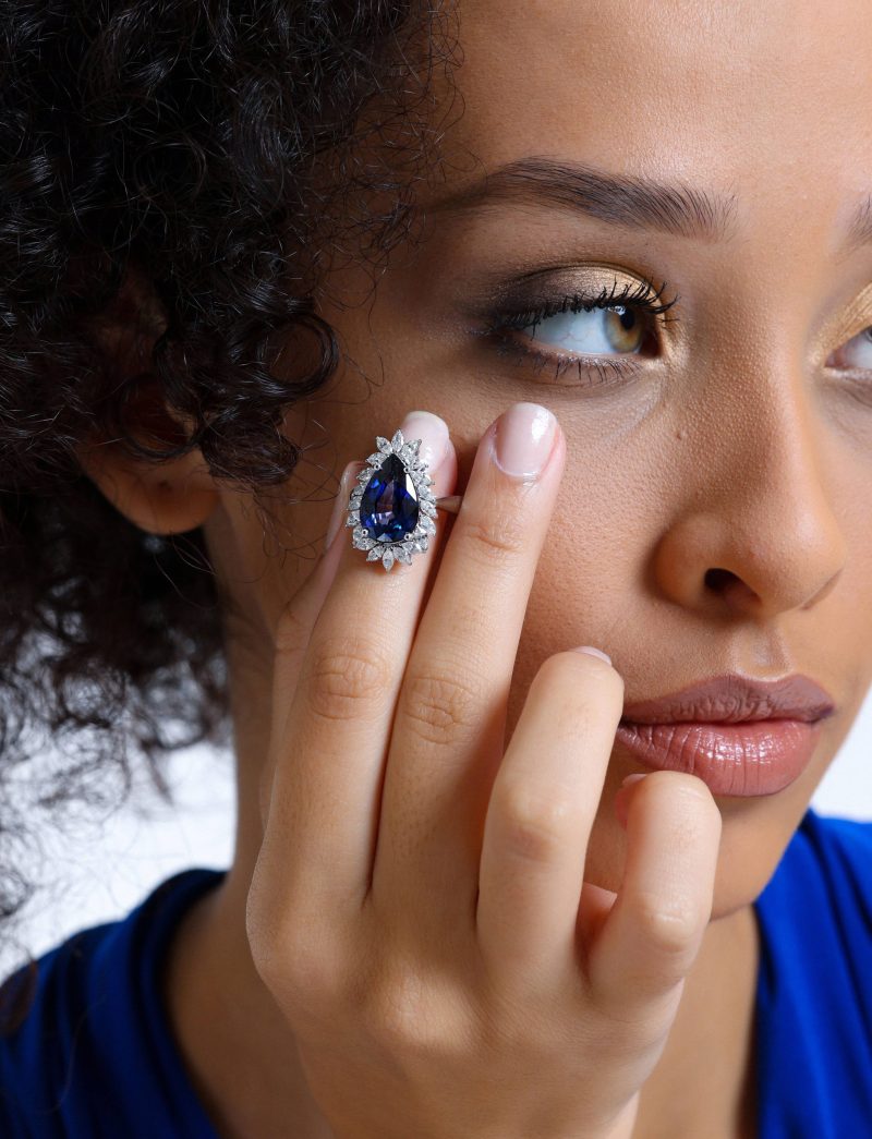 Sapphire And Diamond Halo 8.14ct Ring