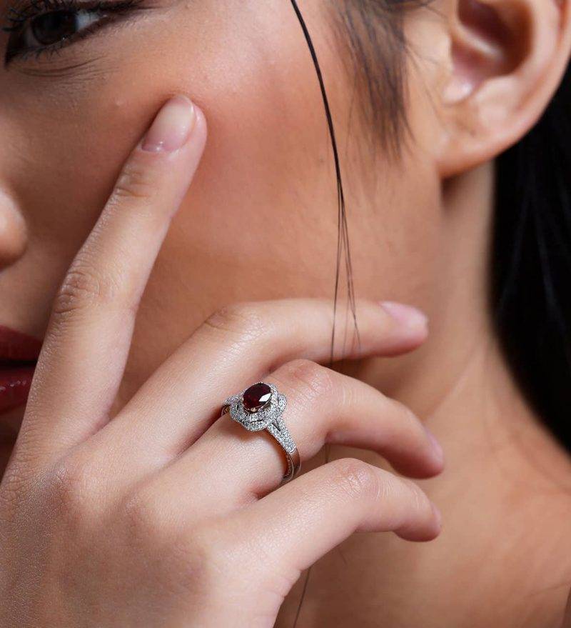 Pigeon Blood Ruby And Diamond 1.58ct Ring