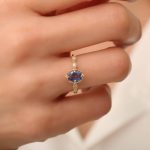 Blue Sapphire Engagement Diamond 0.94ct Ring