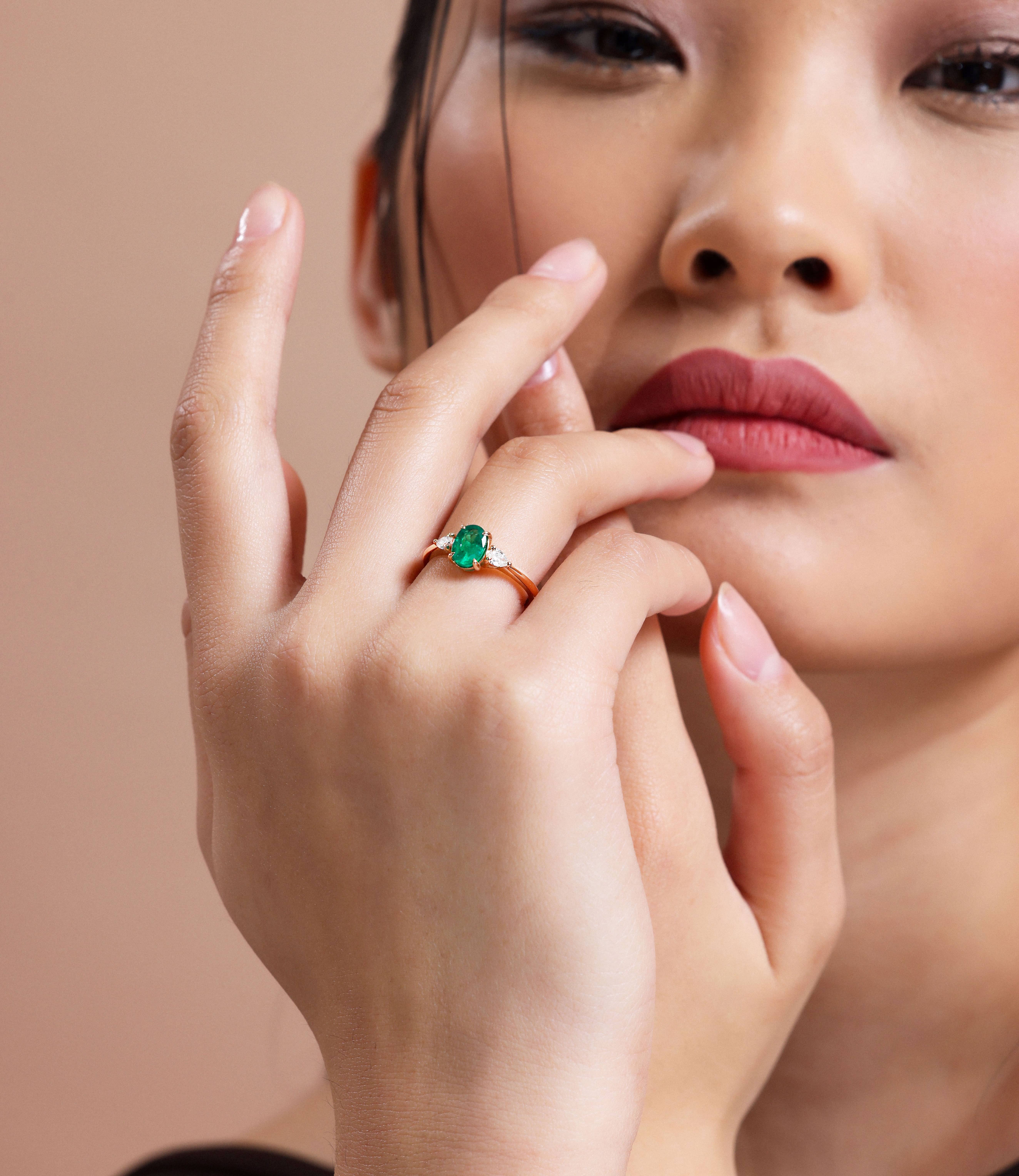 Emerald And Diamond Tria 1.08ct Ring