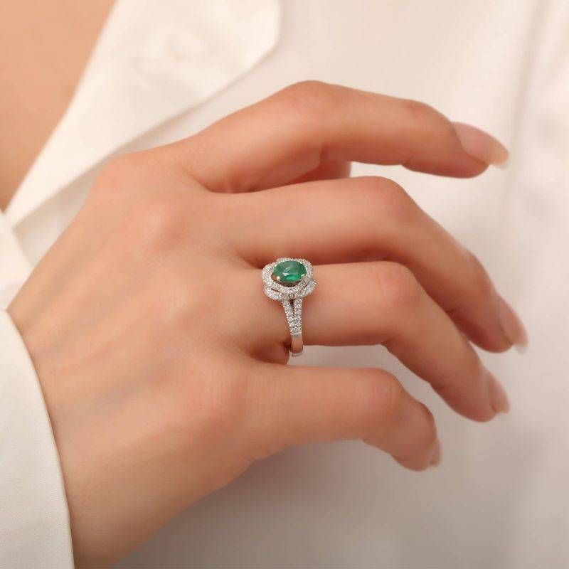 Emerald And Diamond 1.17ct Ring